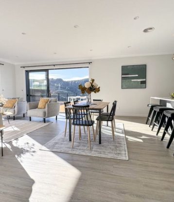 12311766381652484267